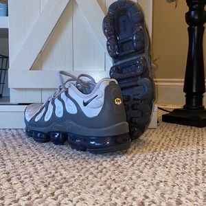 Nike Air VaporMax Plus